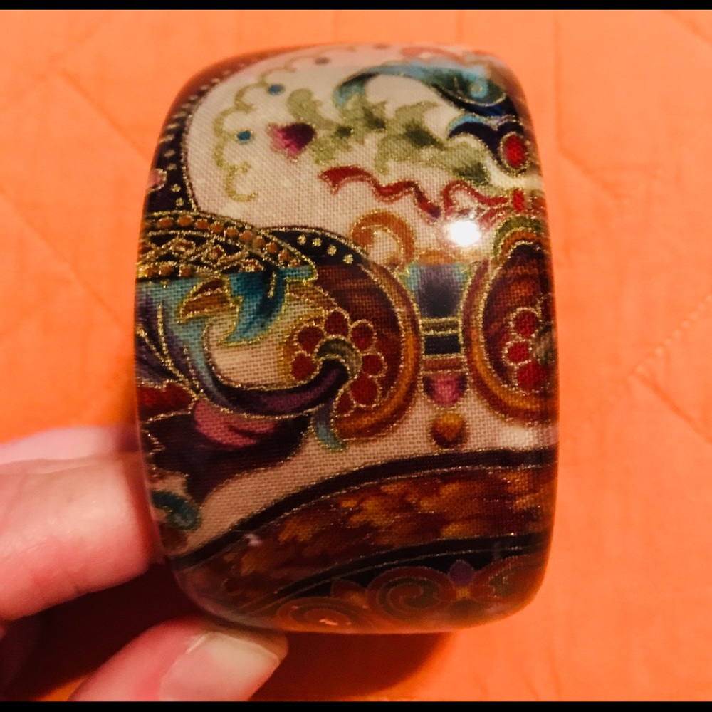 Wide Paisley Bangle